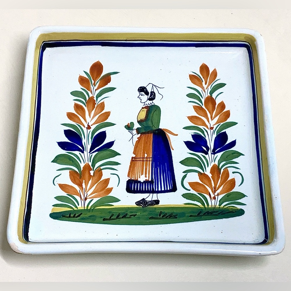 Late 19th Century Antique Quimper HENRIOT Lady Center Square Tray Plate